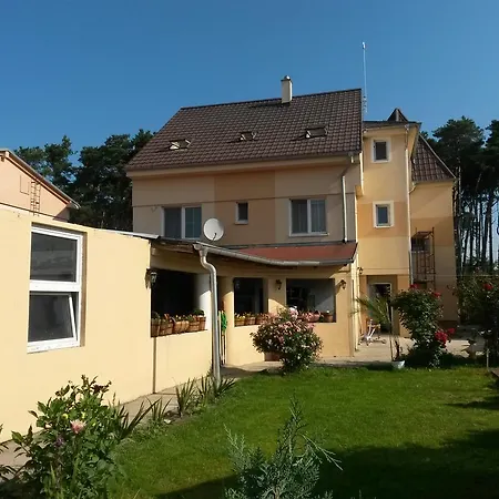 Jakubov Apartment *